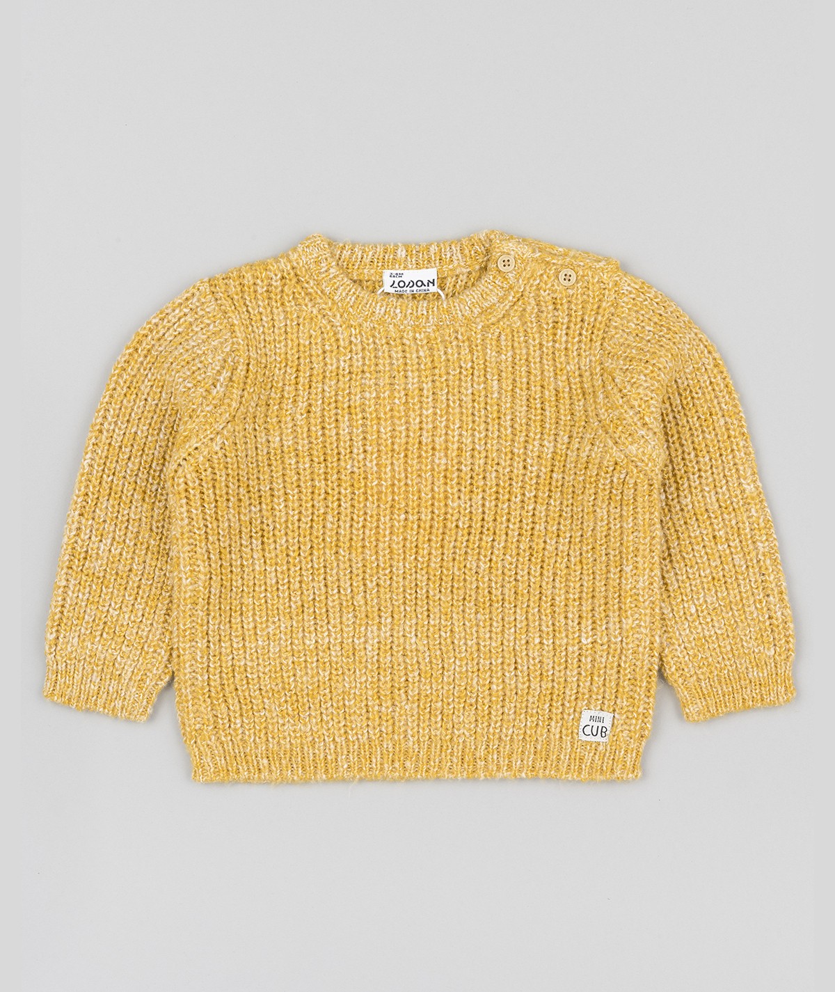 Pull en maille moutarde